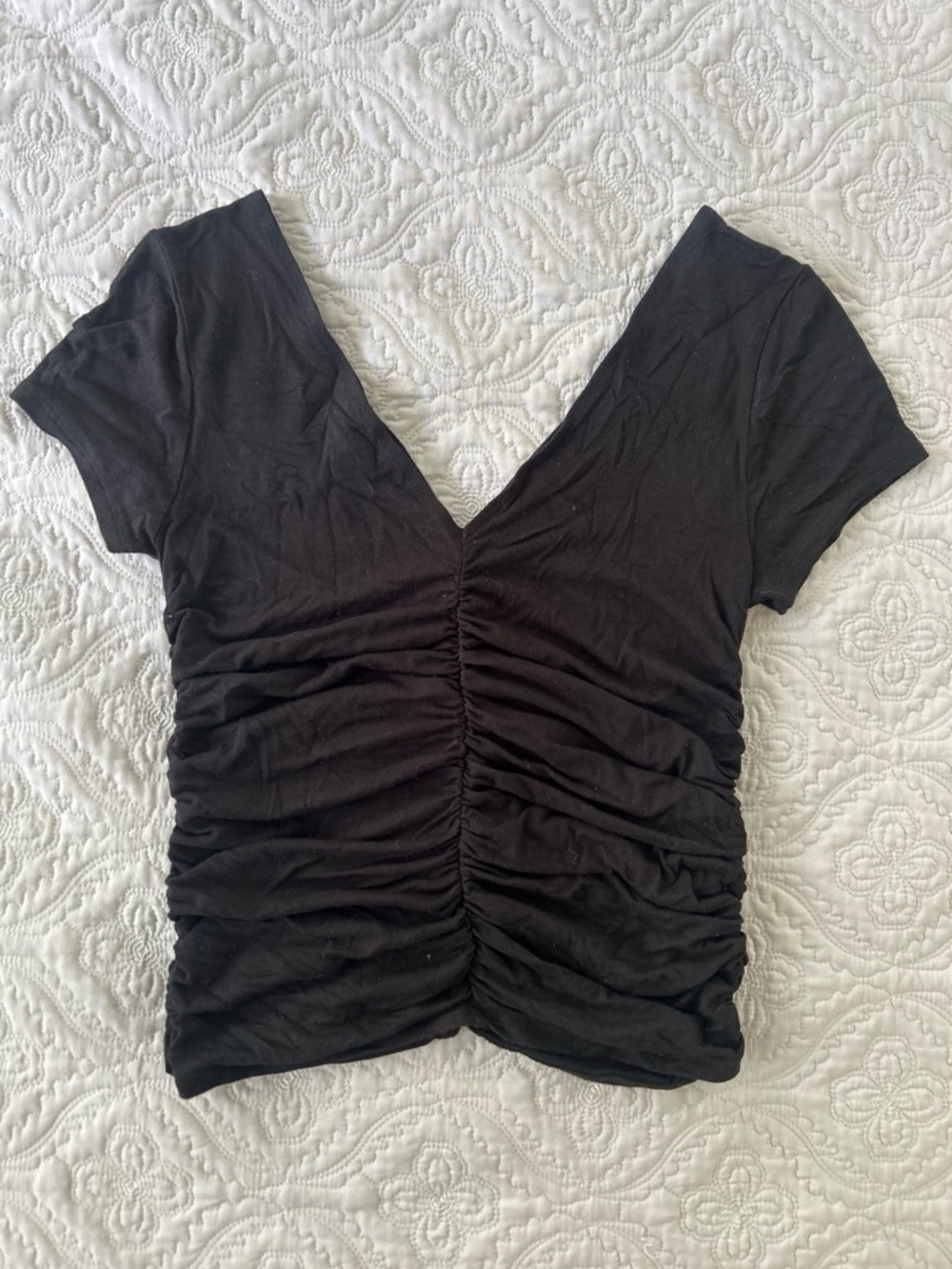 Forever 21 Black Ruched V-Neck Women's Top